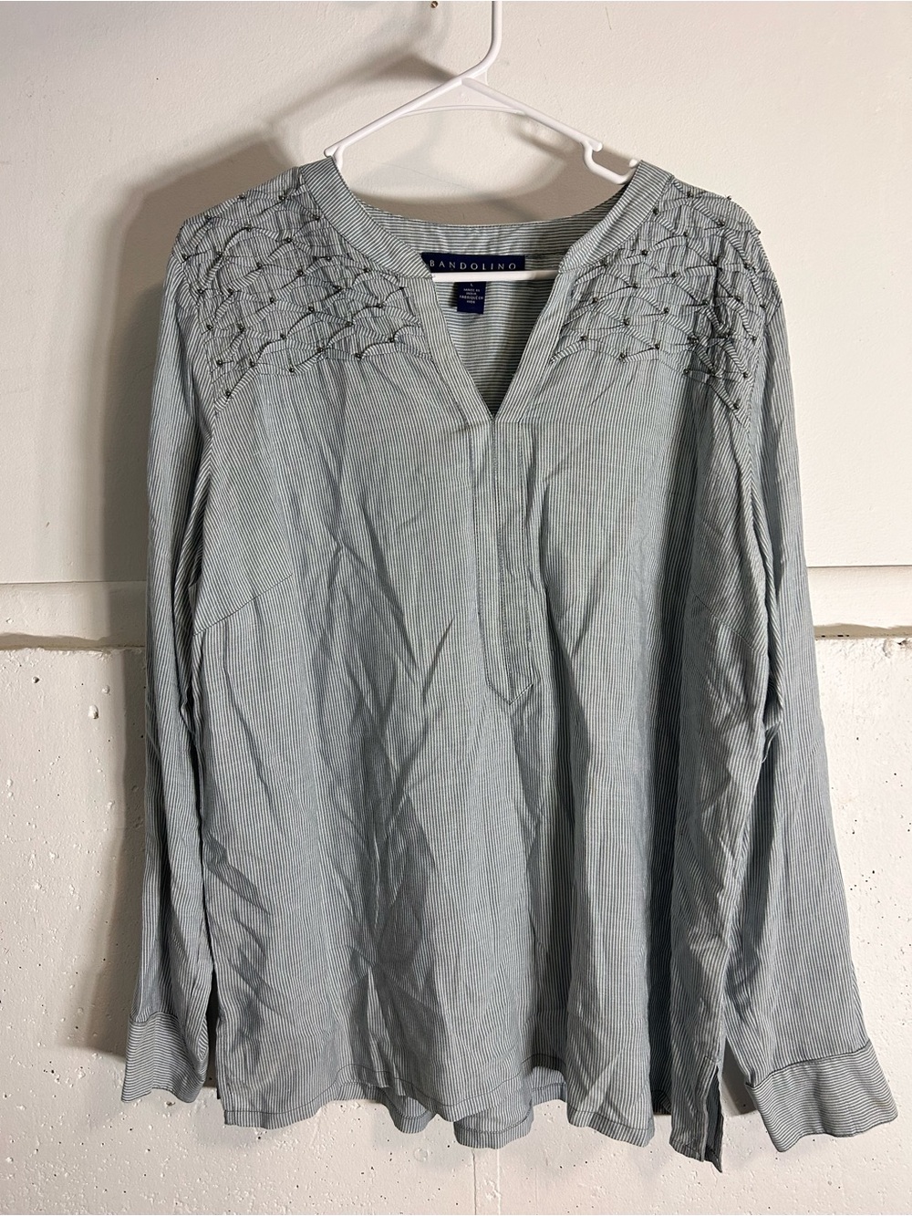 Bandolino Women's Light Blue Embroidered Yoke Tunic Top